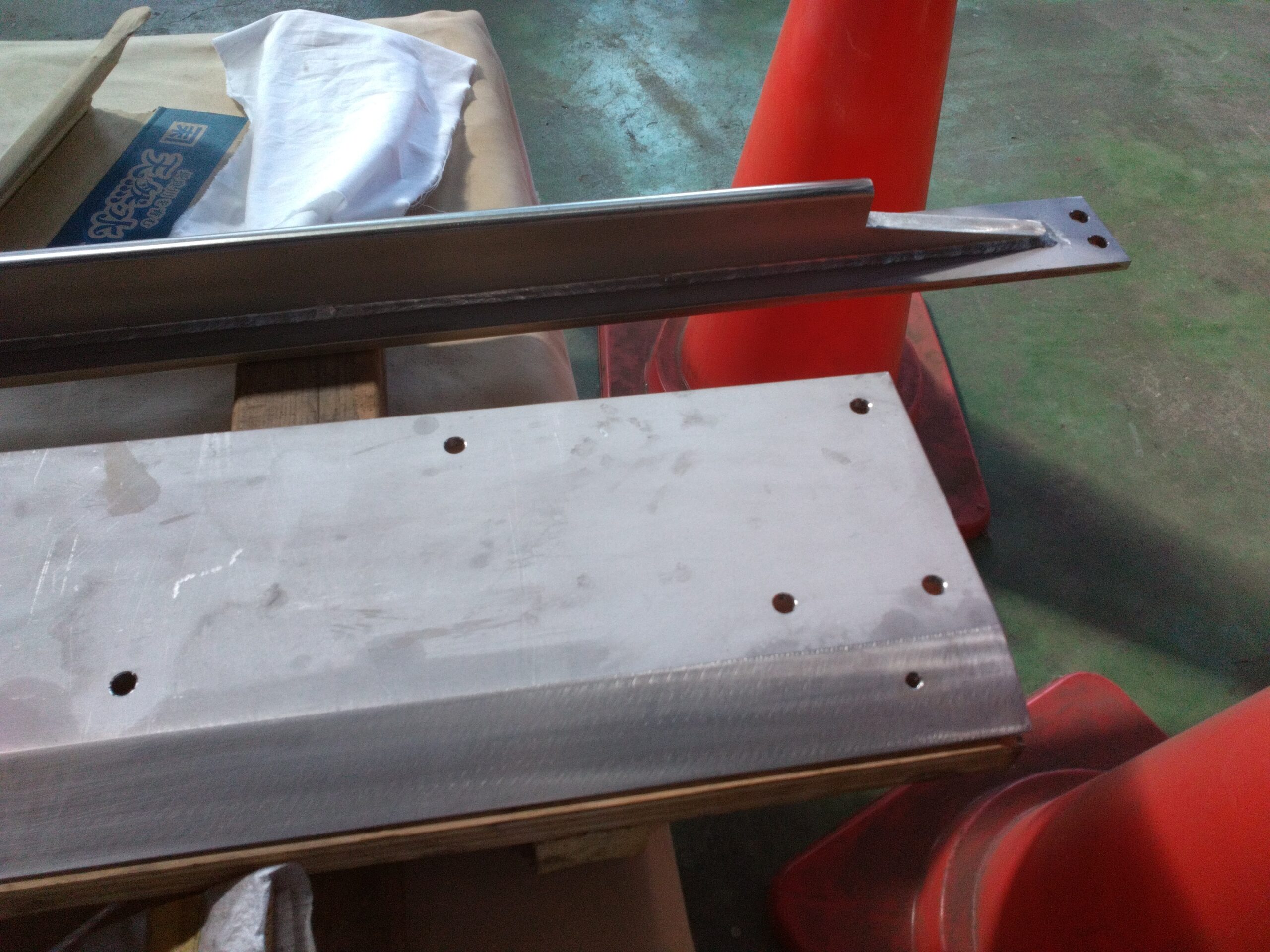 新規製作、ナイフ部と受け部