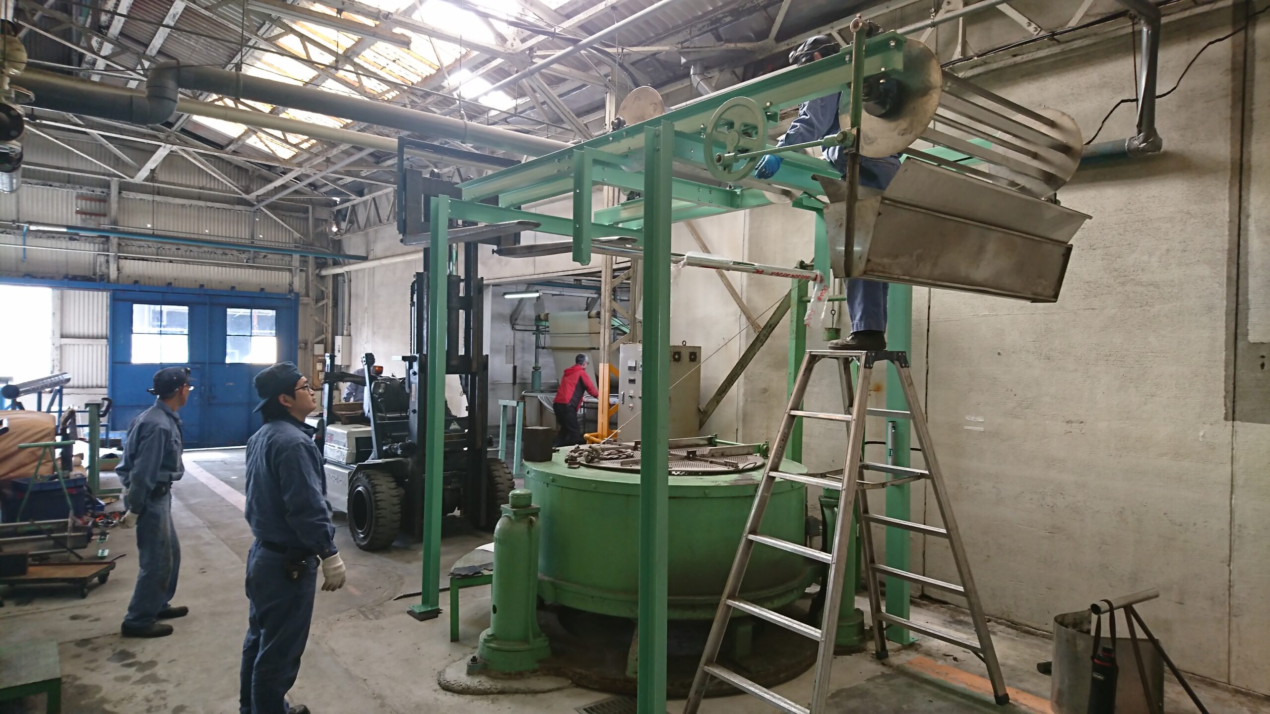 振り落とし装置　現地設置