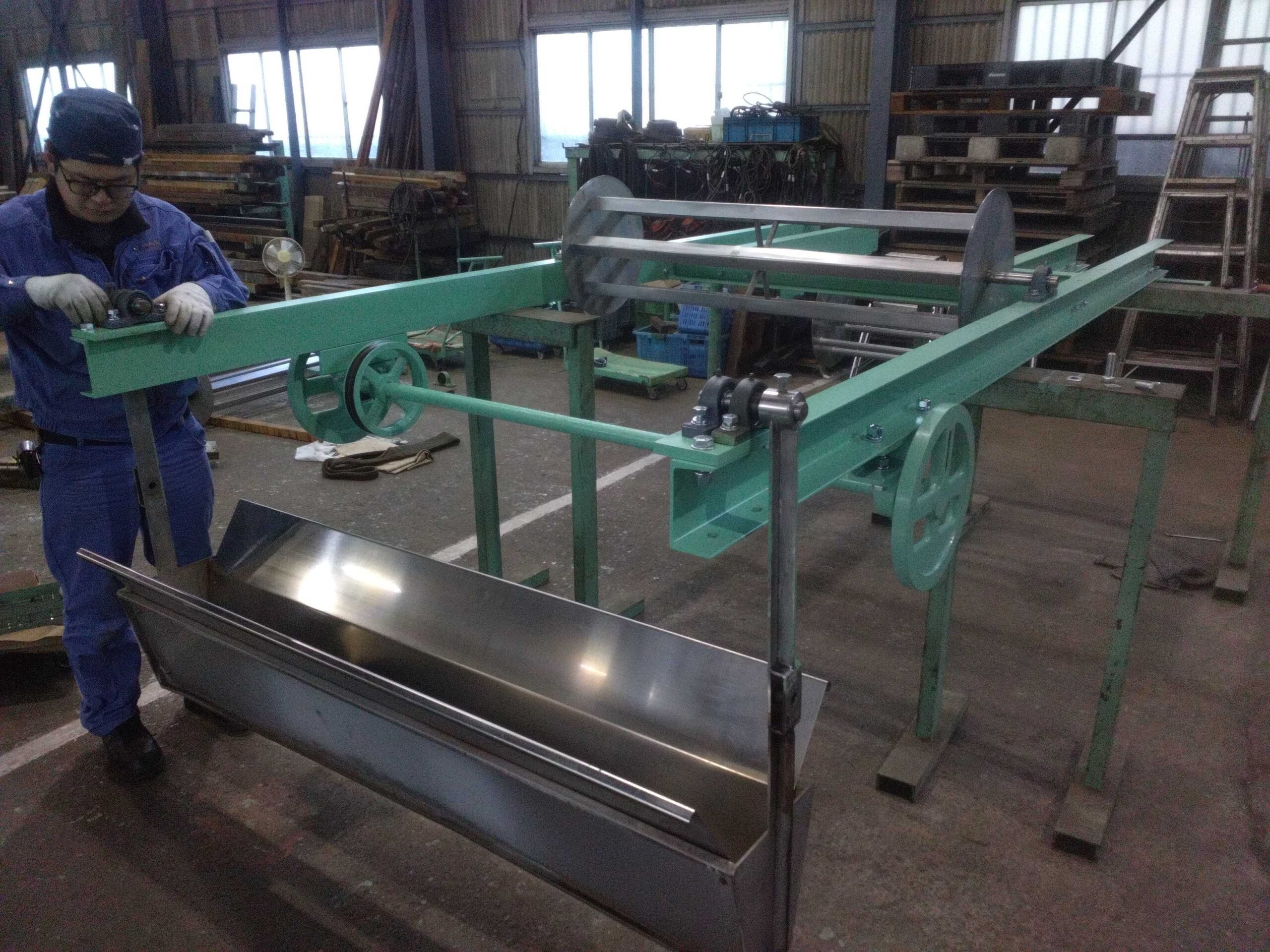 振り落とし装置社内製作